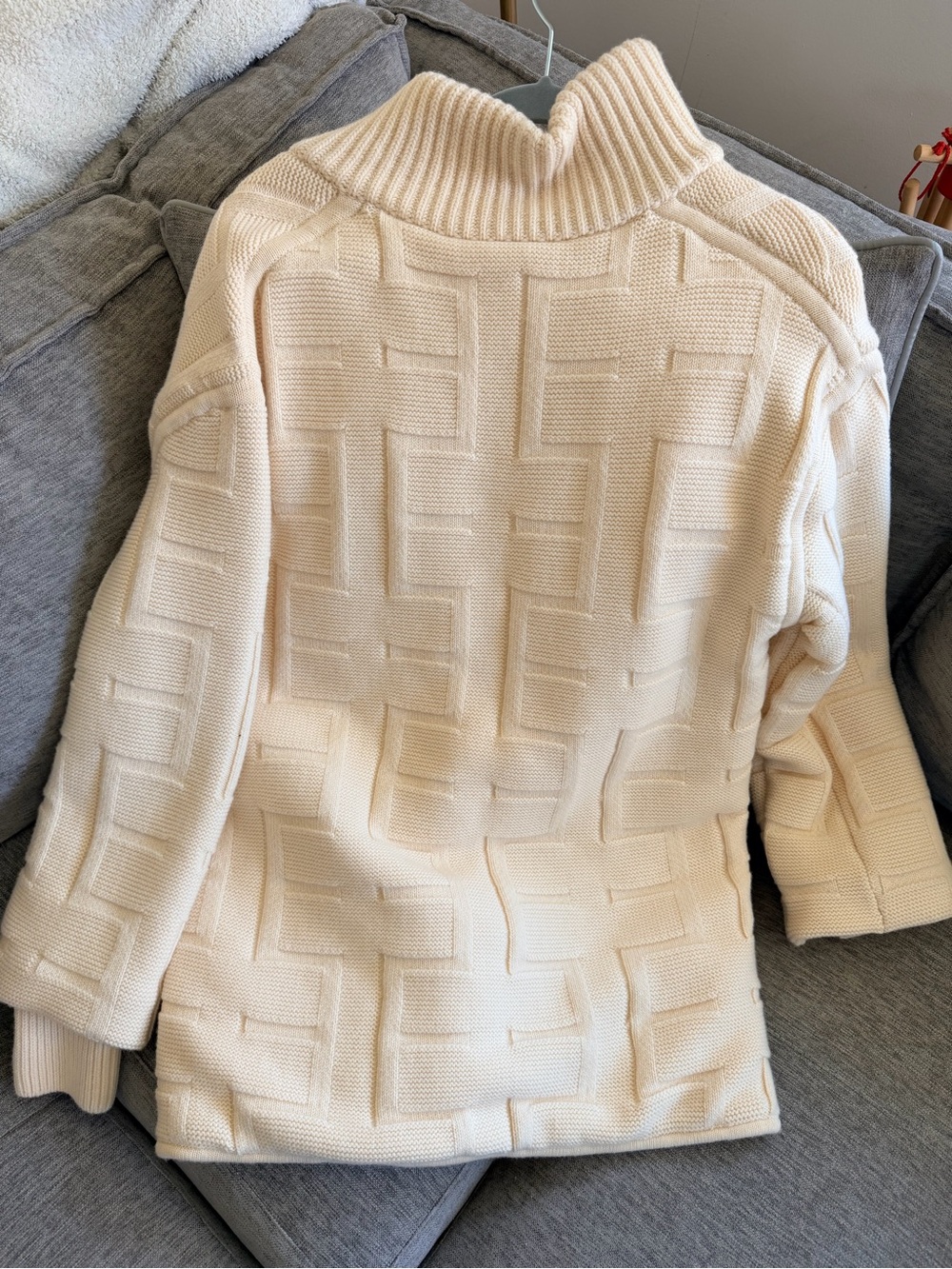 Hermes Cream Quilted Knit Zip-Front Jacket - Picture 3 of 6